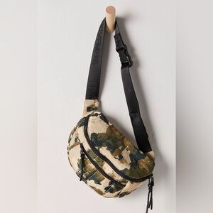 NWT Quilted Print Sling Bag in Camo